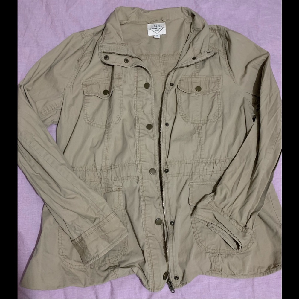 St. John’s bay, Light weight jacket. XL, tan.